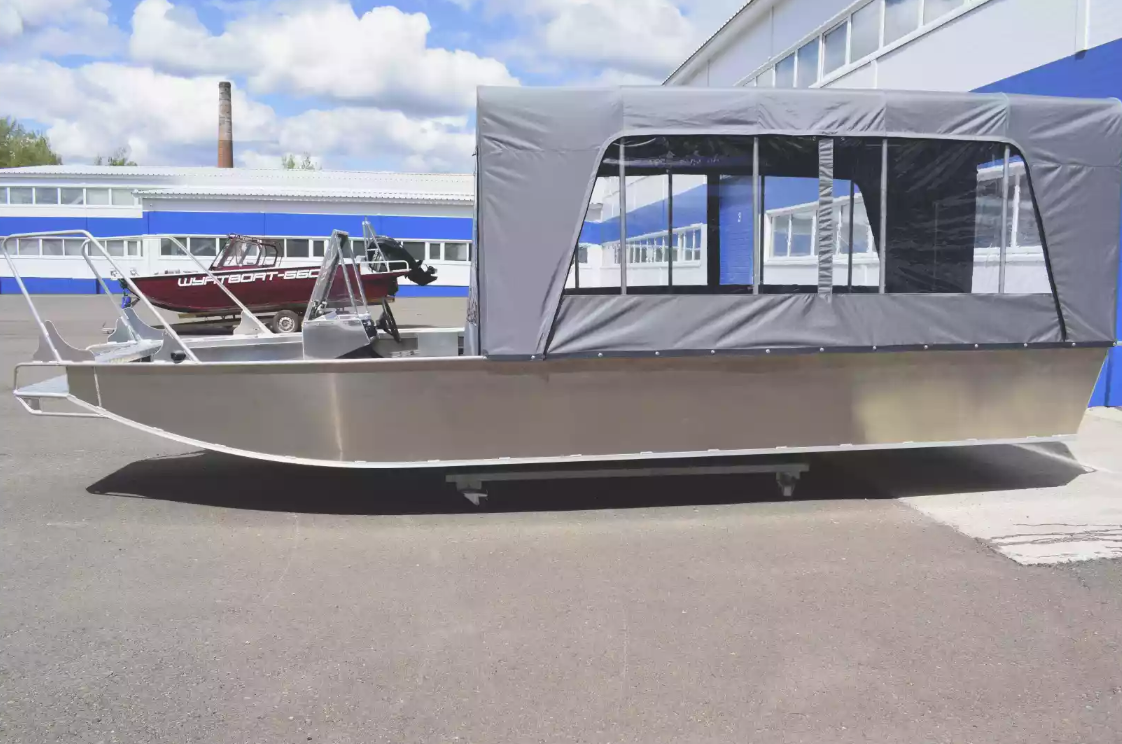 Алюминиевая лодка Wyatboat-600 в Владивостоке