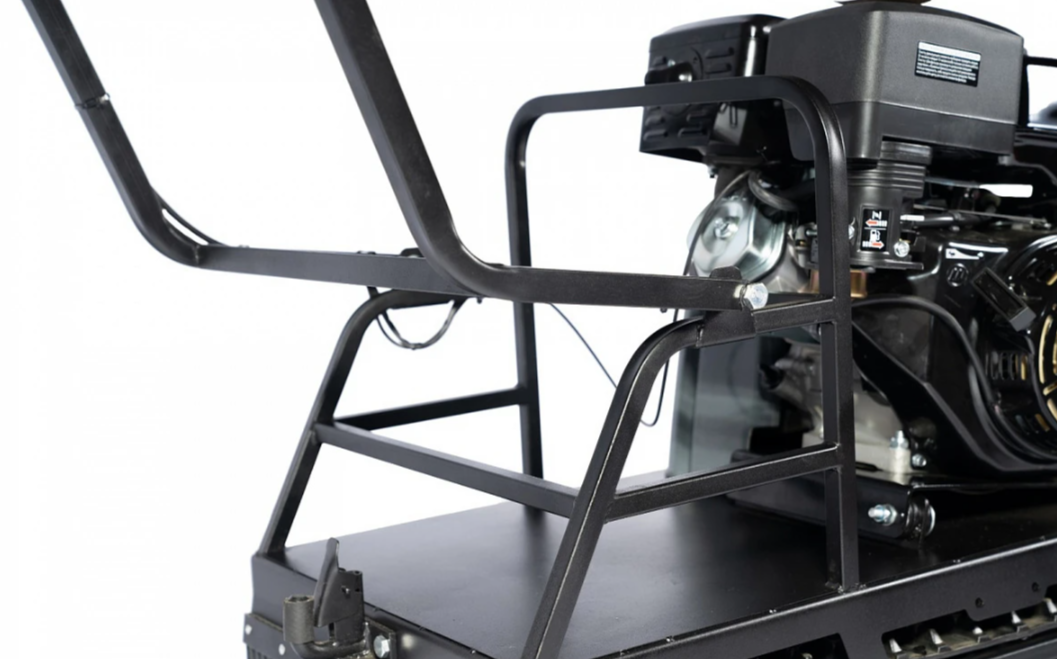 Мотобуксировщик БУРЛАК-M2 LFK 13 л.с. с эл/зап (передний привод, катки) в Владивостоке