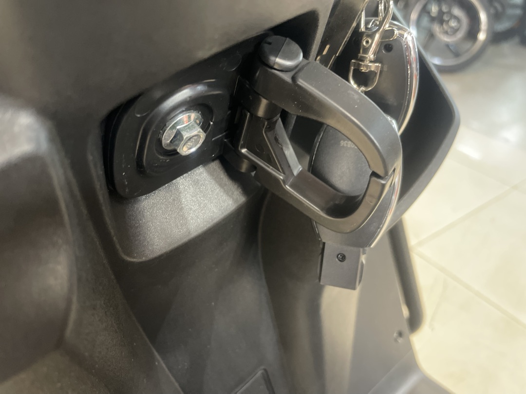 Скутер PROMAX STALKER ARMY 240(49) в Владивостоке