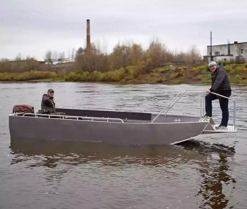 Алюминиевая лодка Wyatboat-600 в Владивостоке