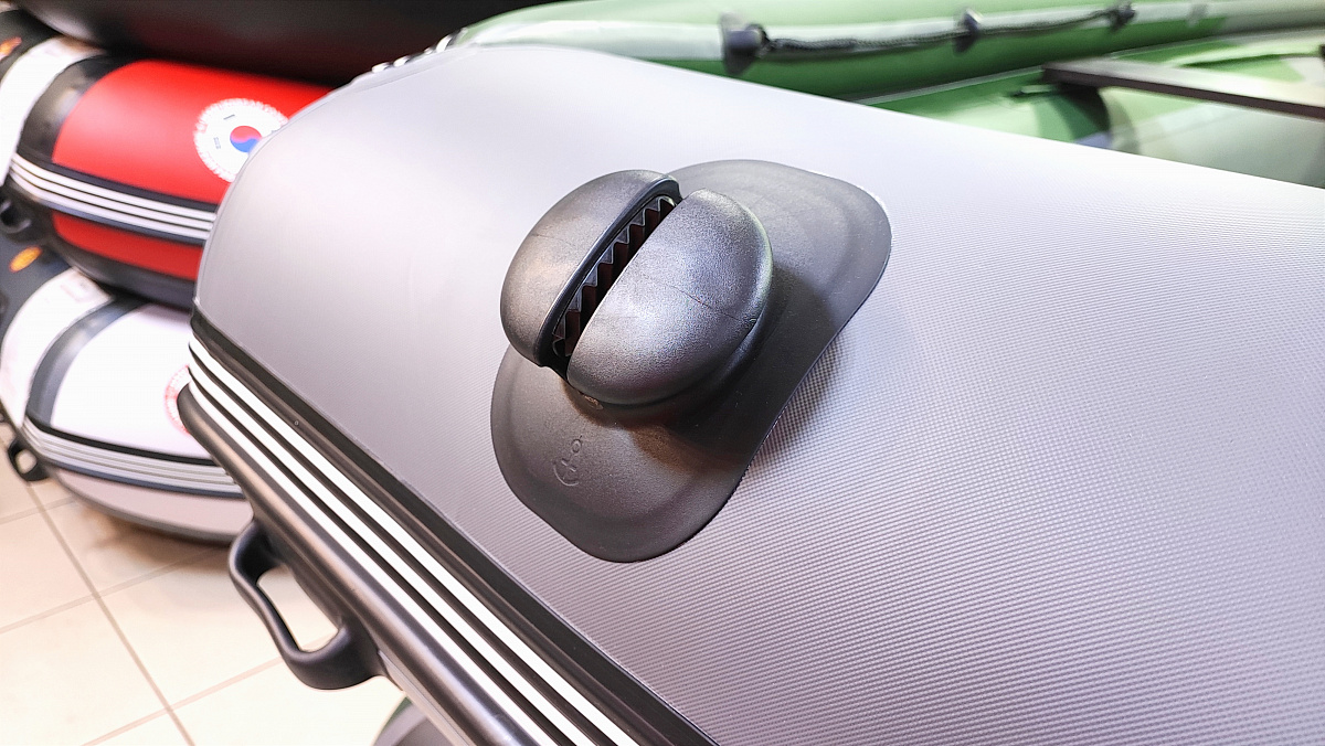 Лодка MISHIMO FAMILY PRO 350 в Владивостоке