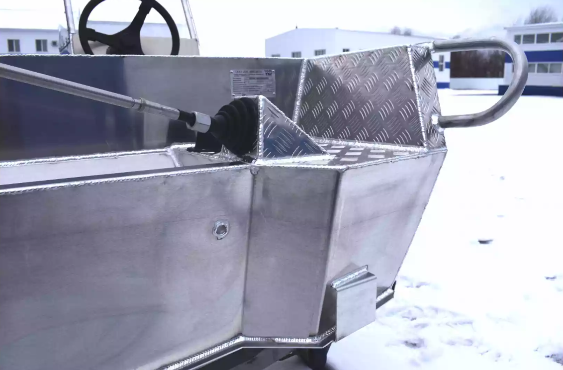 Алюминиевая лодка Wyatboat-390 C в Владивостоке