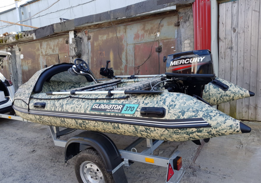 НАДУВНАЯ ЛОДКА GLADIATOR C370AL в Владивостоке