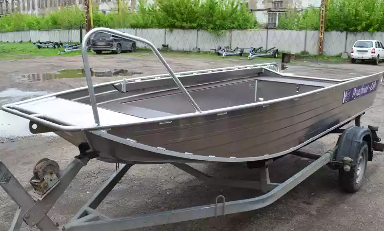 Алюминиевая лодка  Wyatboat-430 Master в Владивостоке
