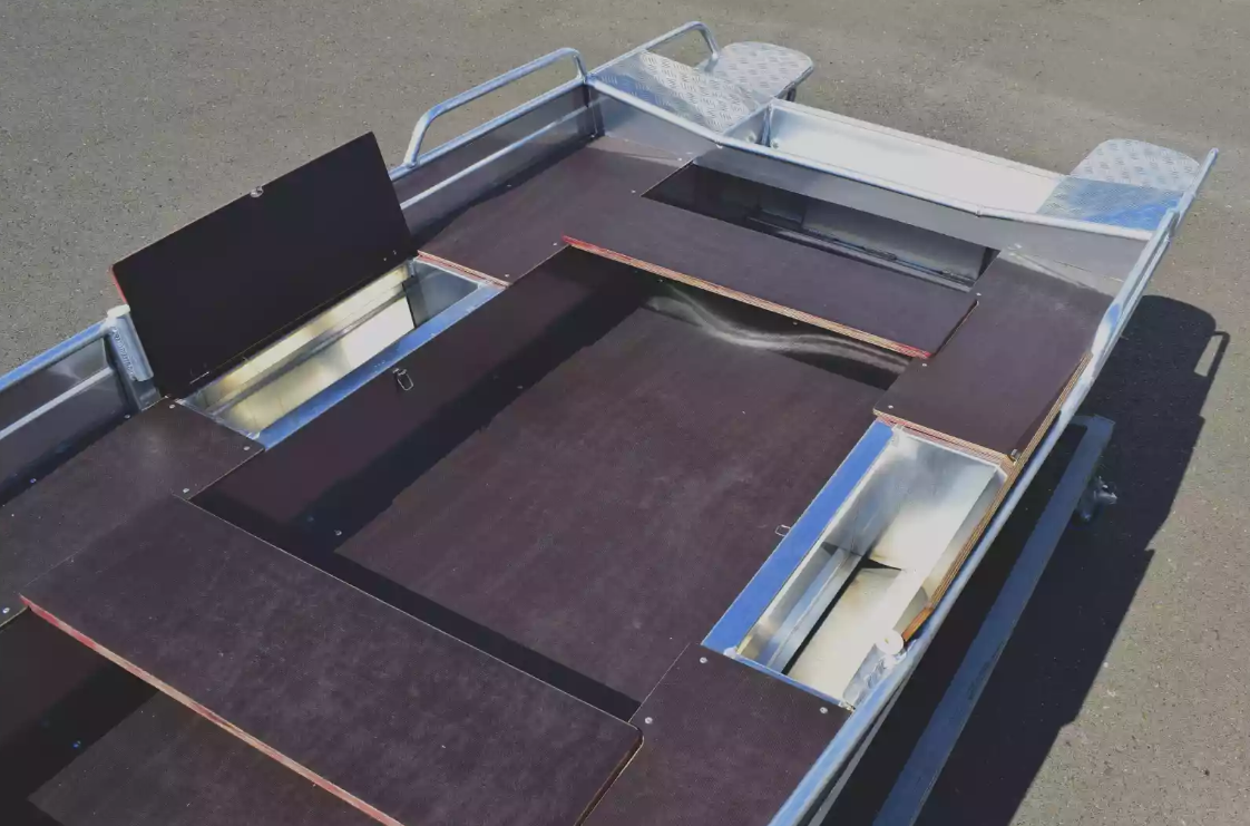 Алюминиевая лодка Wyatboat-390 M в Владивостоке