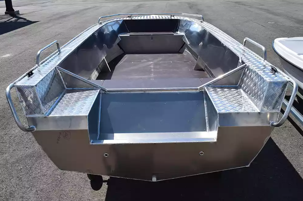 Алюминиевая лодка Неман-500 P в Владивостоке