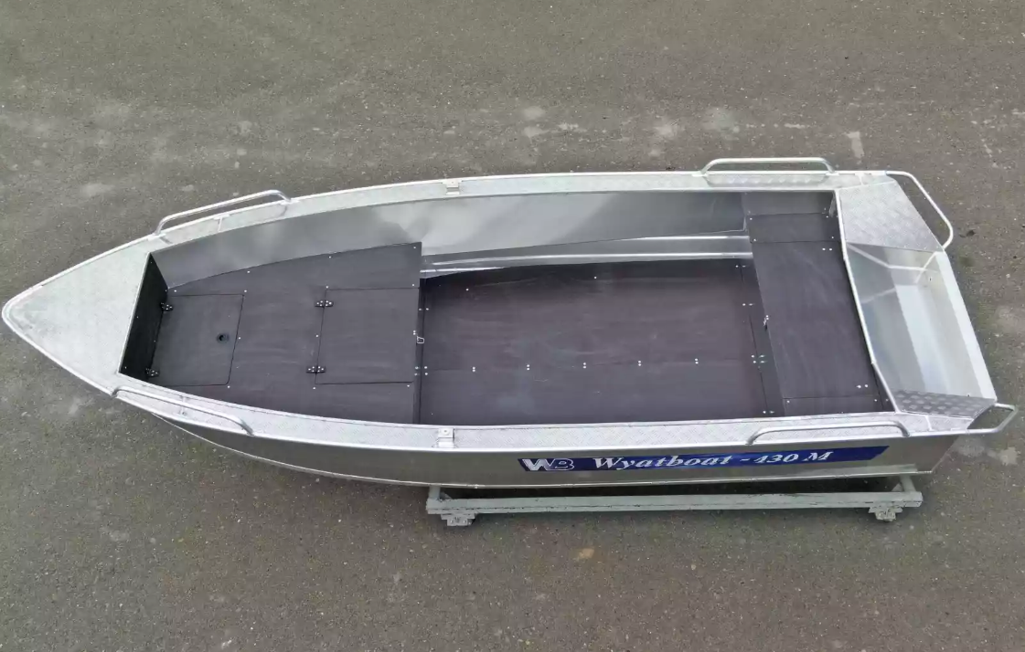 Алюминиевая лодка  Wyatboat-430М FISH в Владивостоке