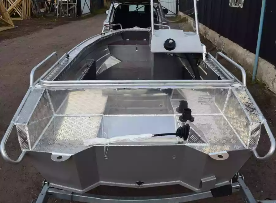 Алюминиевая лодка Wyatboat-390 C в Владивостоке