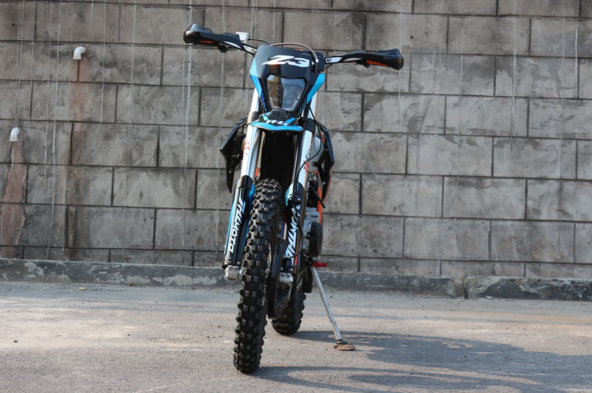 Мотоцикл JHLMOTO JHL Z3 CB250 (172FMM-3A) в Владивостоке