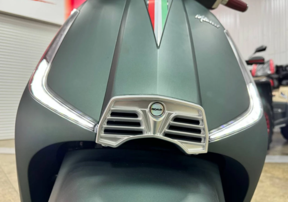 Скутер PROMAX Miami 240 (49) в Владивостоке