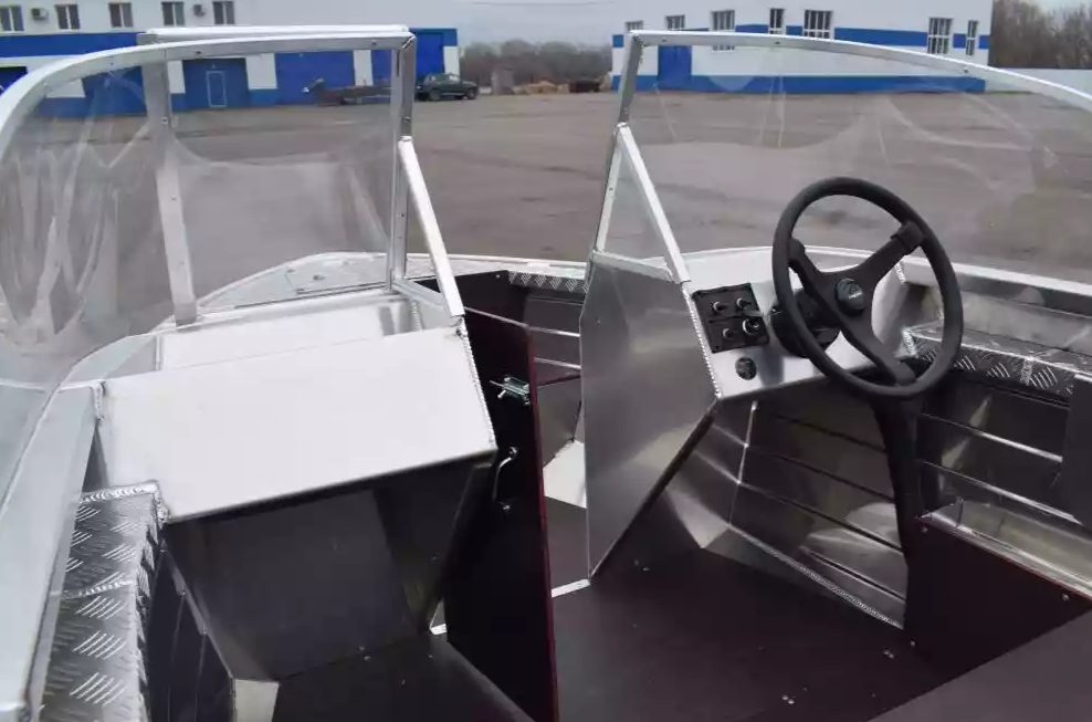 Алюминиевая лодка Wyatboat-390 DCM Увеличенный борт в Владивостоке