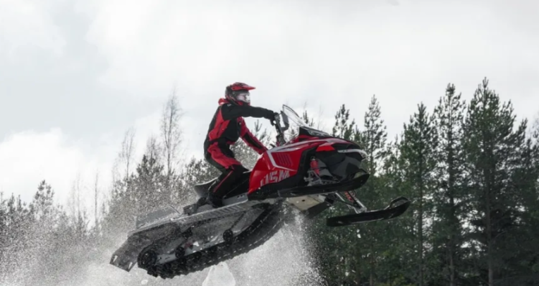 Снегоход OSM SM1000 в Владивостоке