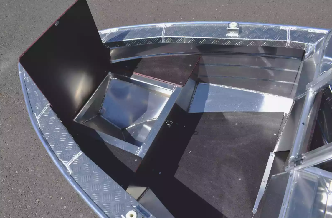 Алюминиевая лодка Wyatboat-390 DCM в Владивостоке