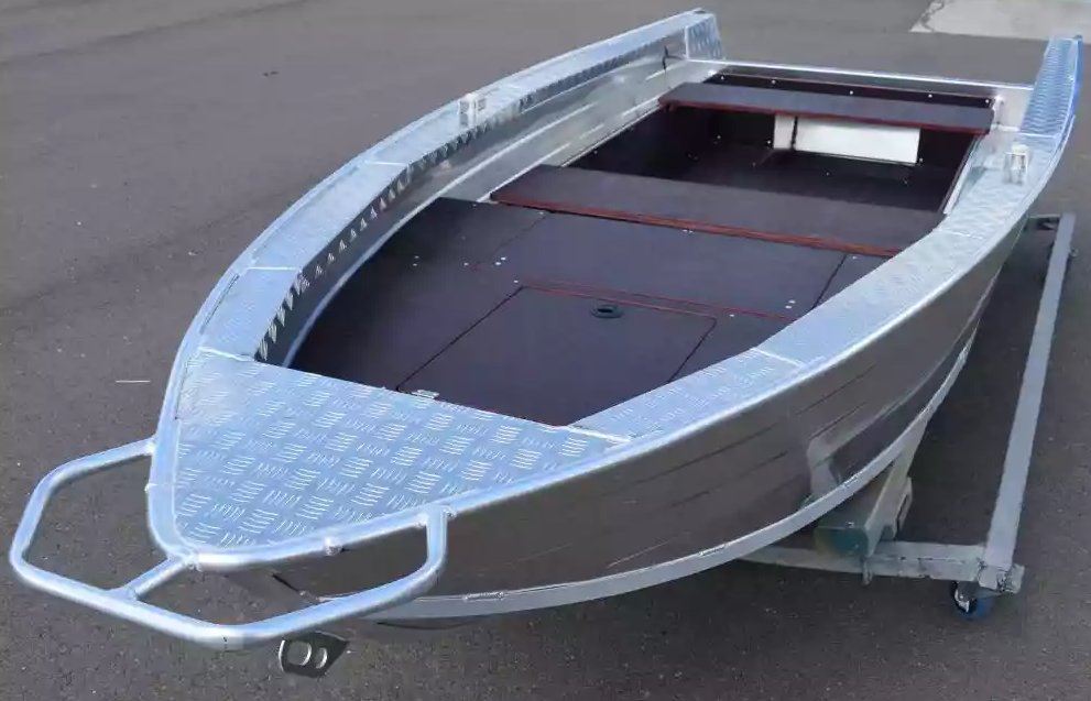 Алюминиевая лодка Wyatboat-390Р Fish в Владивостоке