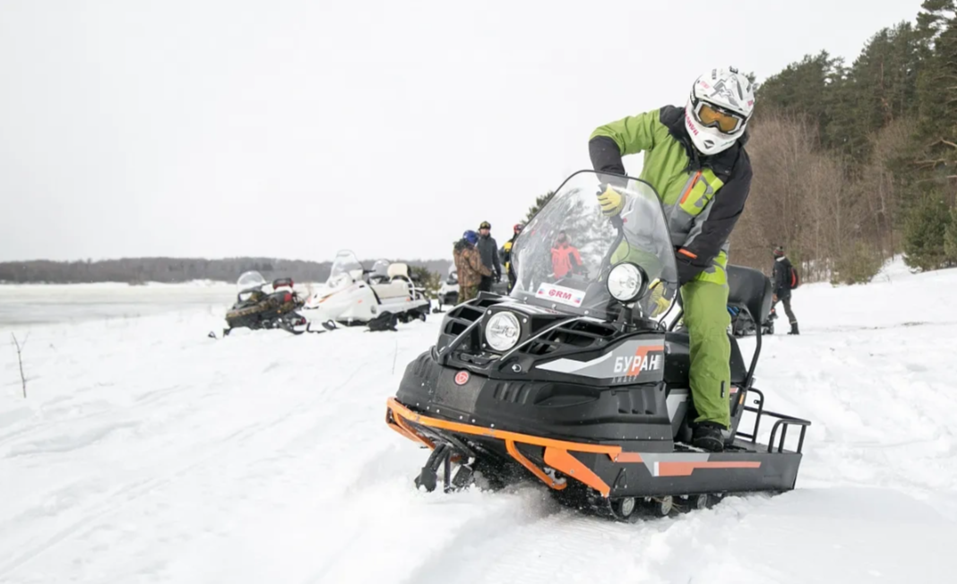 Снегоход РМ БУРАН ЛИДЕР АДЕ в Владивостоке