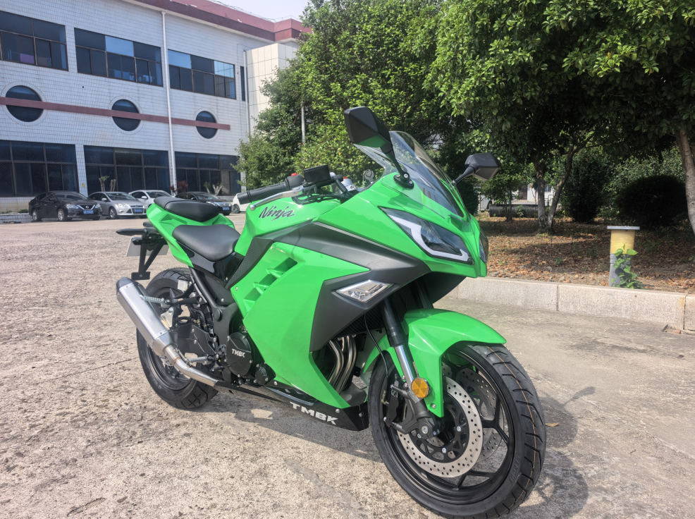 Мотоцикл TMBK Ninja 400cc в Владивостоке
