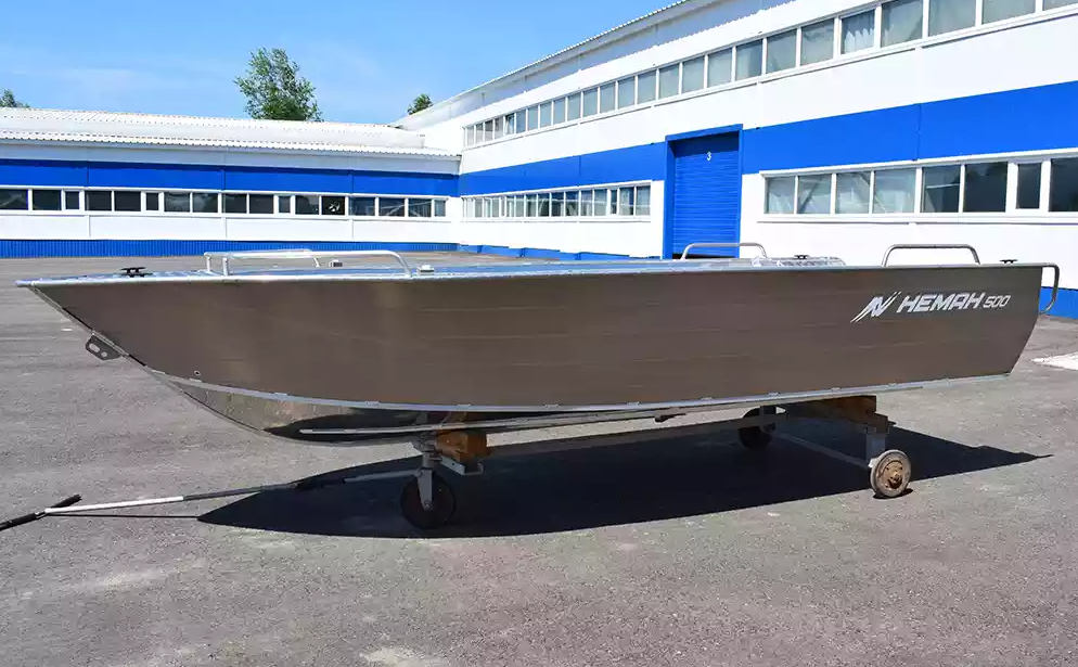 Алюминиевая лодка Неман-500 P в Владивостоке