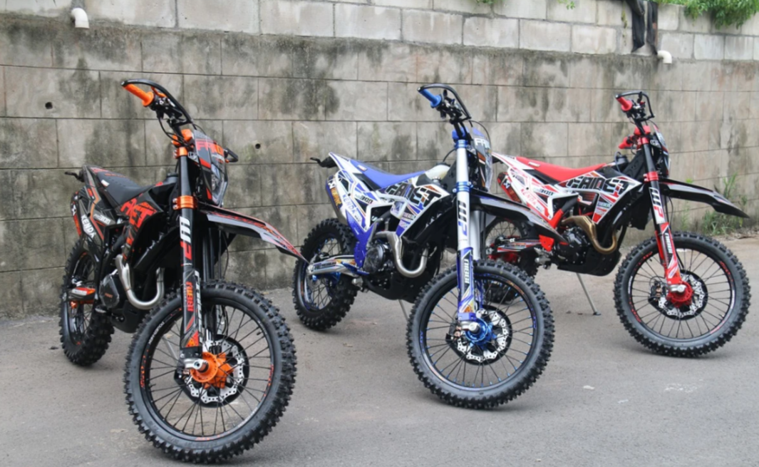 Кроссовый мотоцикл FAIDET CB300RL MAX WP в Владивостоке