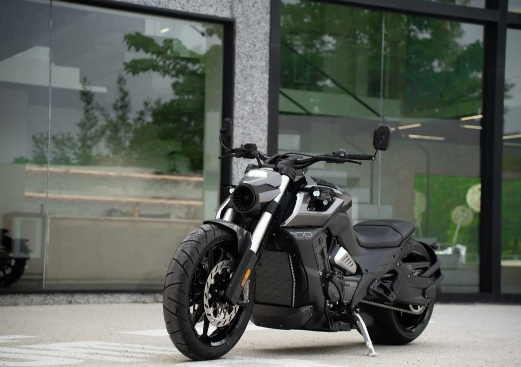 Мотоцикл Benda LFC 700 Pro в Владивостоке