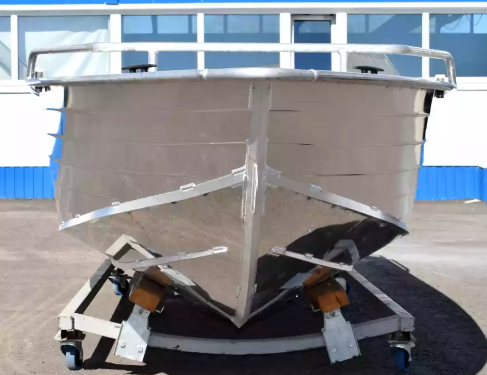 Алюминиевая лодка Wyatboat-490 P в Владивостоке