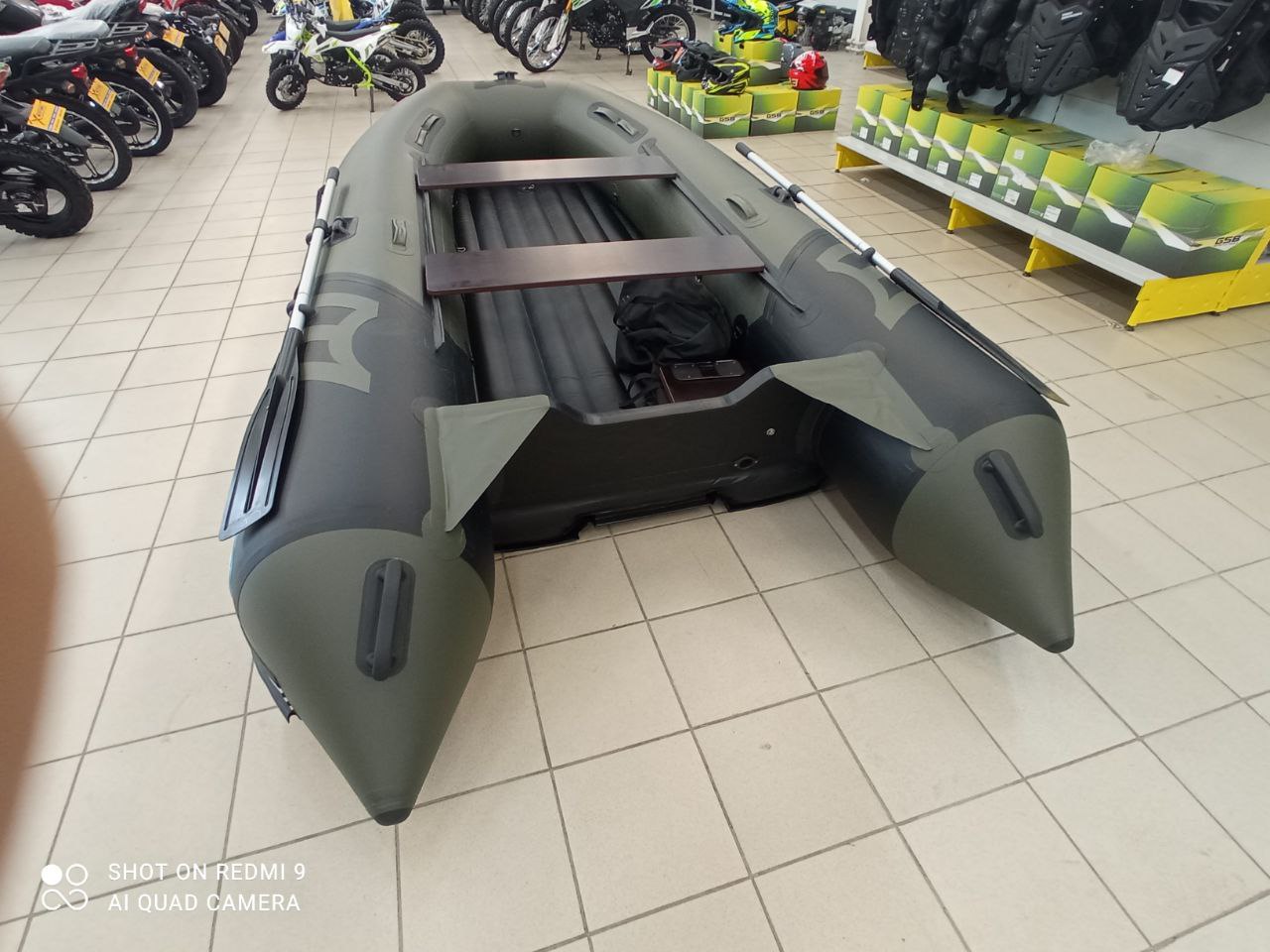 Лодка MISHIMO RIVER JET 390 под водомет в Владивостоке