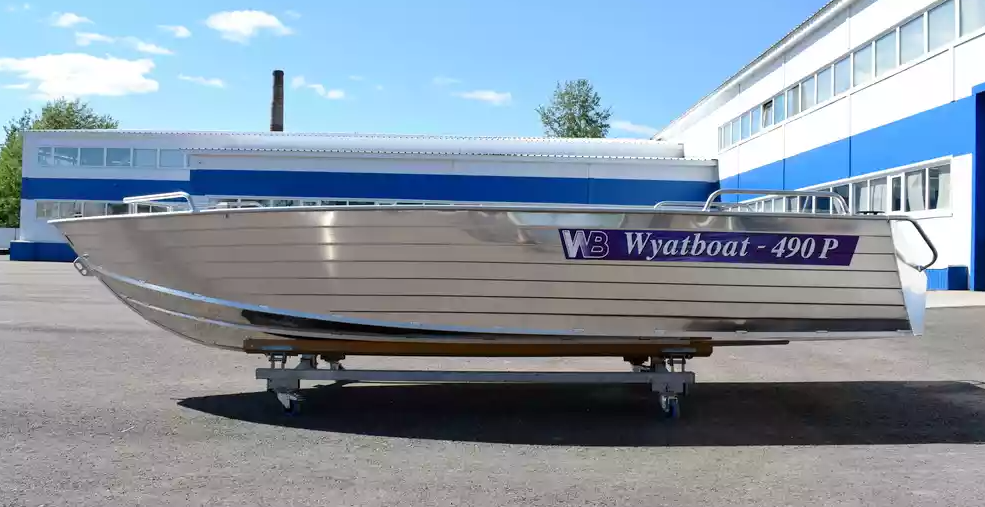 Алюминиевая лодка Wyatboat-490 P в Владивостоке