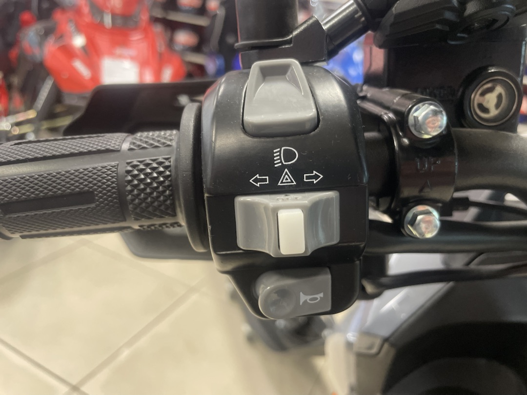 Скутер PROMAX STALKER ARMY 240(49) в Владивостоке