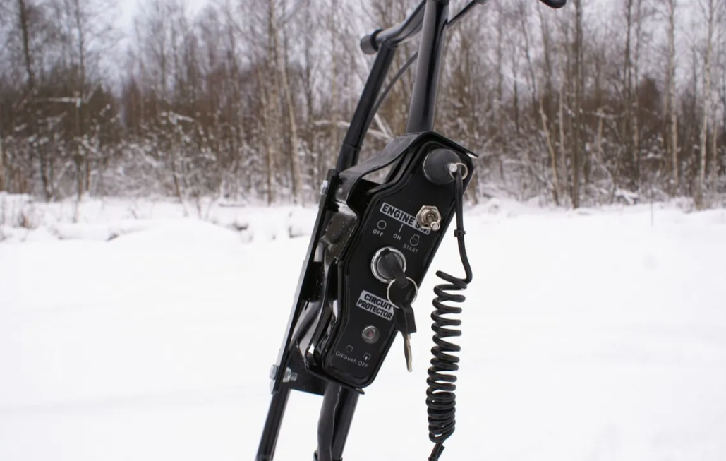 Мотобуксировщик БТС «МАЛЕК»  380/7  БЕЗ э/зап. LIFAN/LONCIN (60 Ватт) в Владивостоке