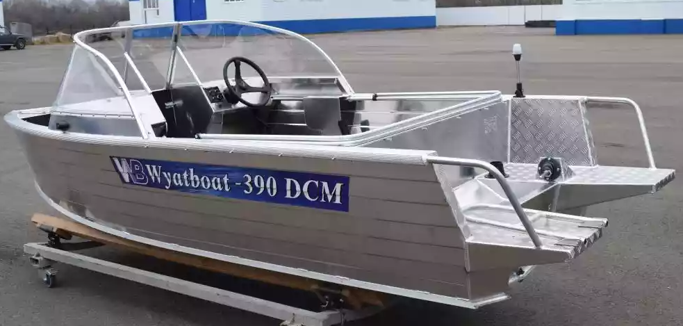 Алюминиевая лодка Wyatboat-390 DCM Увеличенный борт в Владивостоке