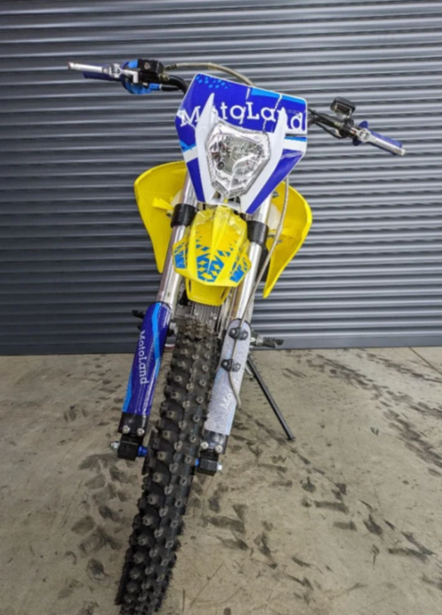 Питбайк MotoLand (МОТОЛЕНД) MZ125 в Владивостоке