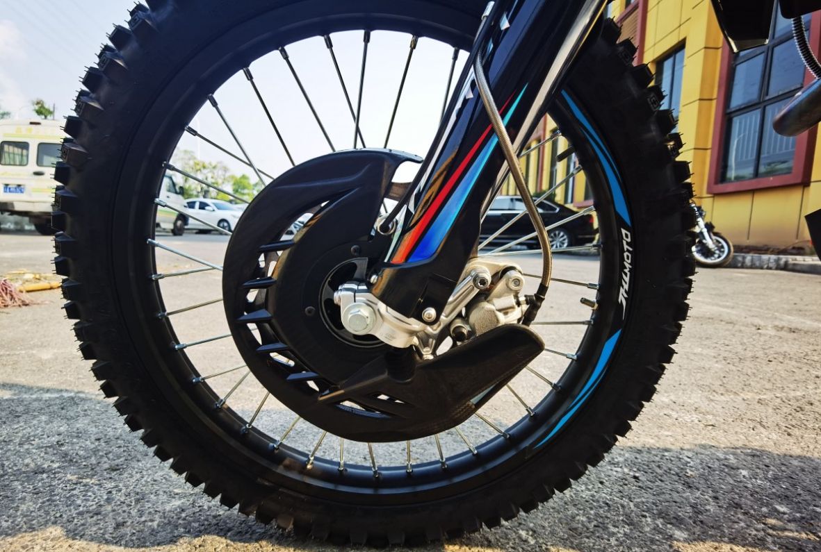 Мотоцикл JHLMOTO JHL Z3 CB250 (172FMM-3A) в Владивостоке