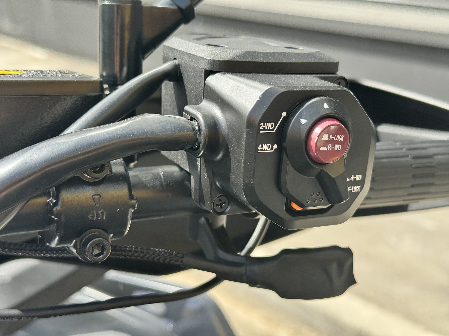 Квадроцикл HND QRX 650 PRO в Владивостоке