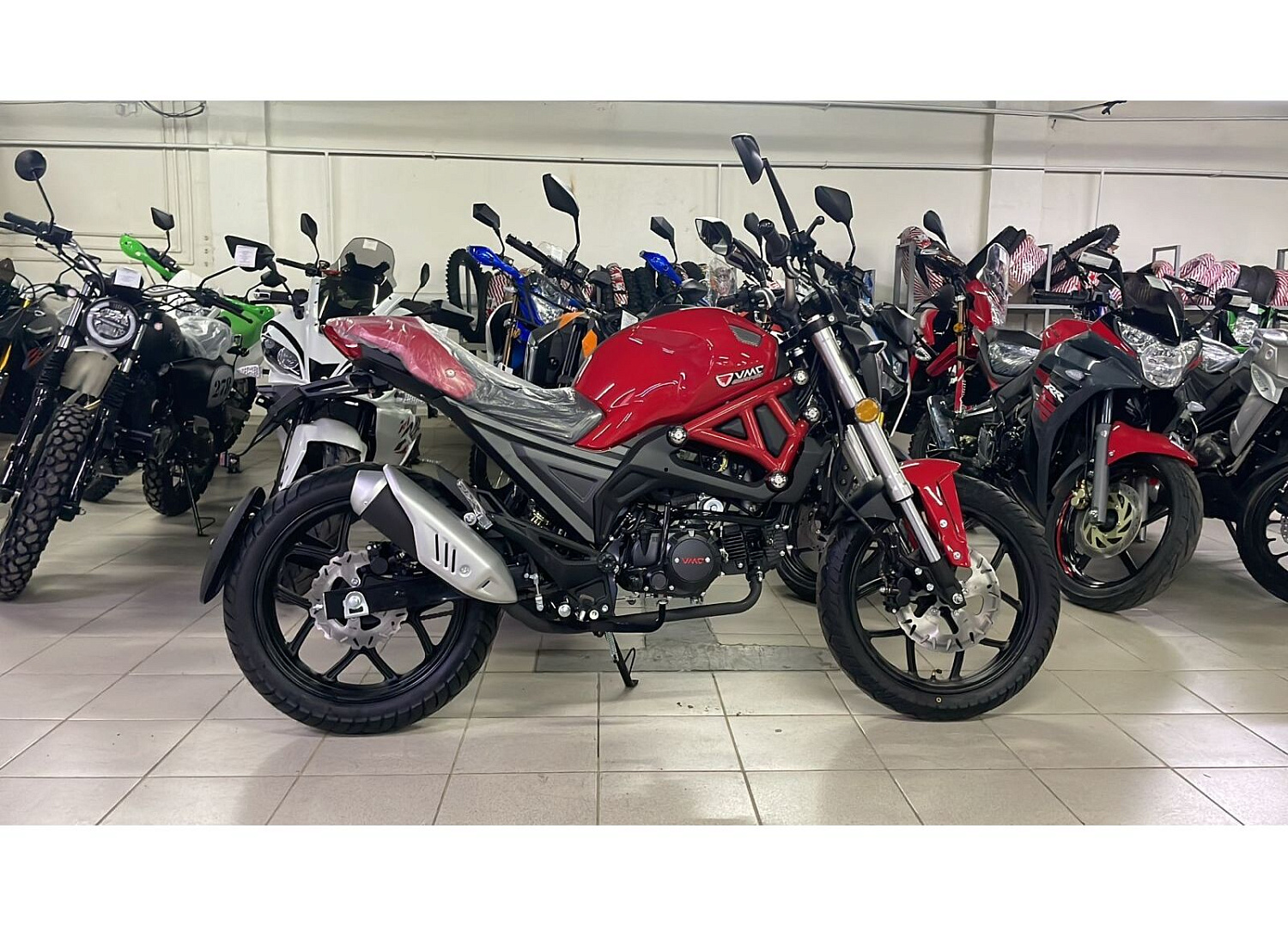 Мотоцикл VMC Monster - 250сс (replica Ducati Monster), дисковый тормоз, баланс. вал. в Владивостоке