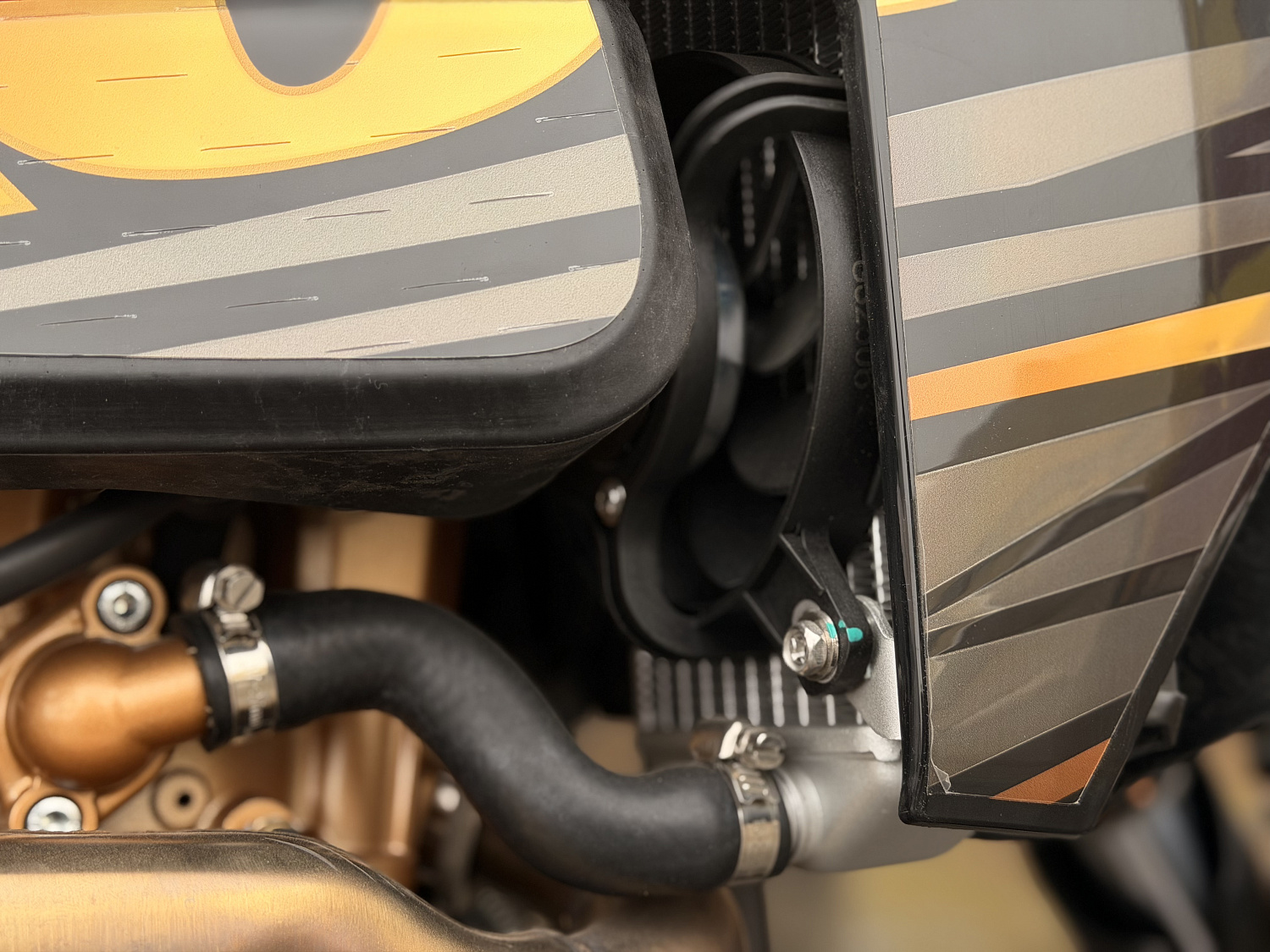 Кроссовый мотоцикл PROMAX BLACKOUT NB300 ENDURO в Владивостоке