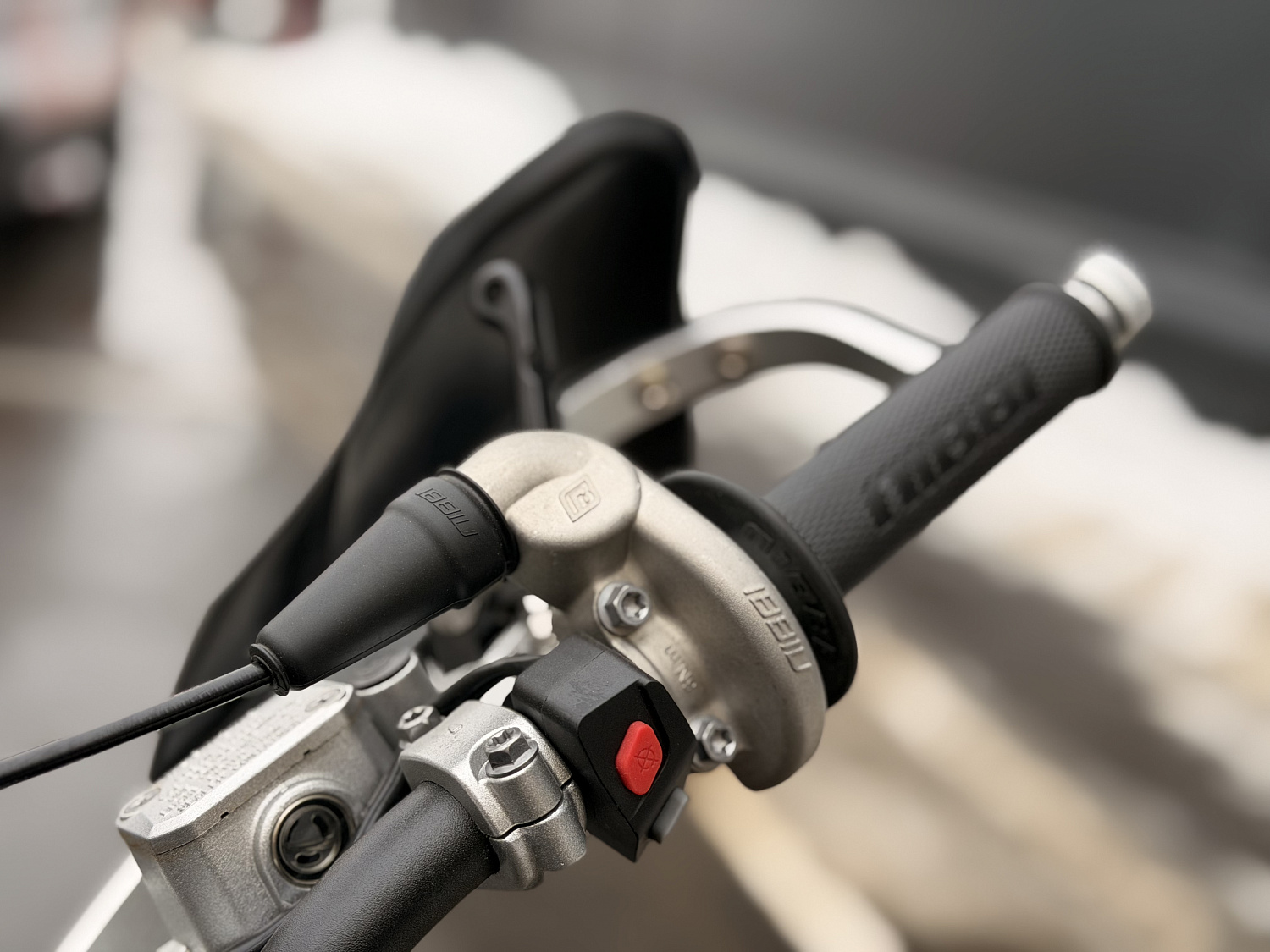 Кроссовый мотоцикл PROMAX BLACKOUT NB300 ENDURO в Владивостоке