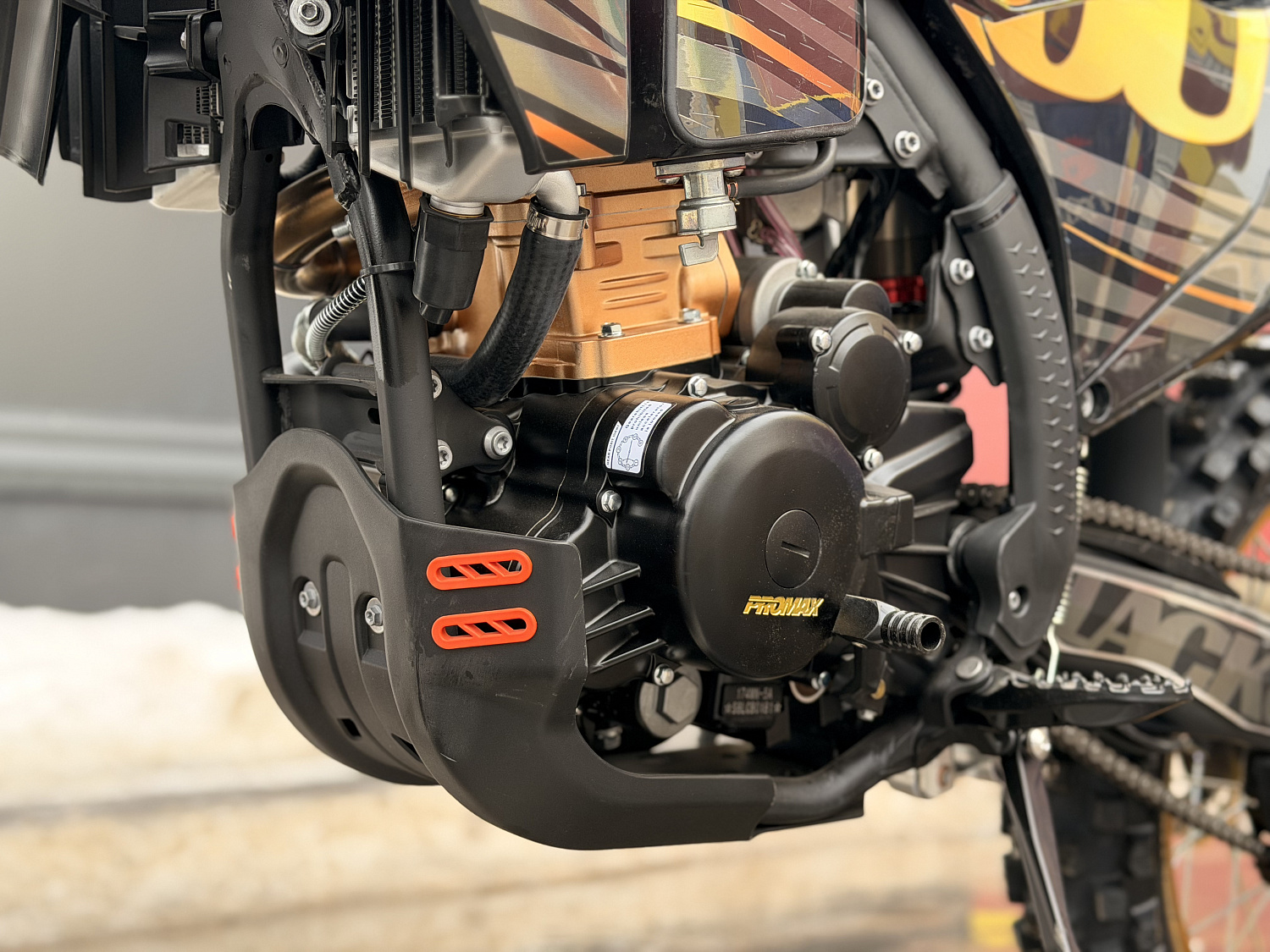 Кроссовый мотоцикл PROMAX BLACKOUT NB300 ENDURO в Владивостоке