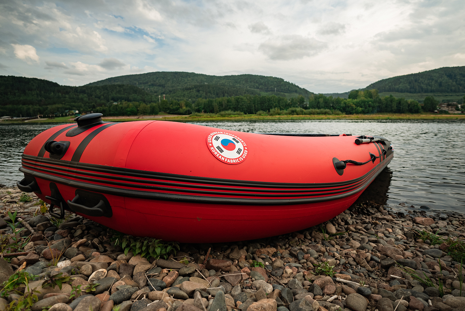 Лодка MISHIMO RIVER JET 390 под водомет в Владивостоке