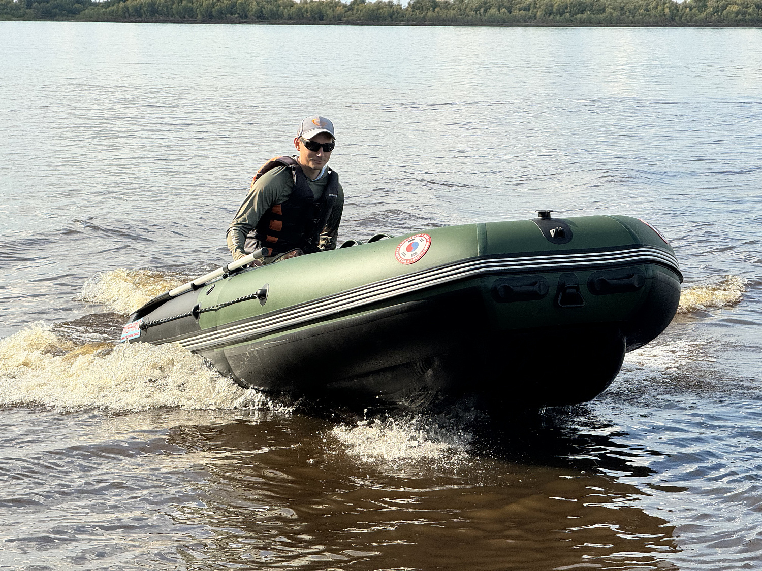 Лодка MISHIMO BIG FLOOR 380 в Владивостоке