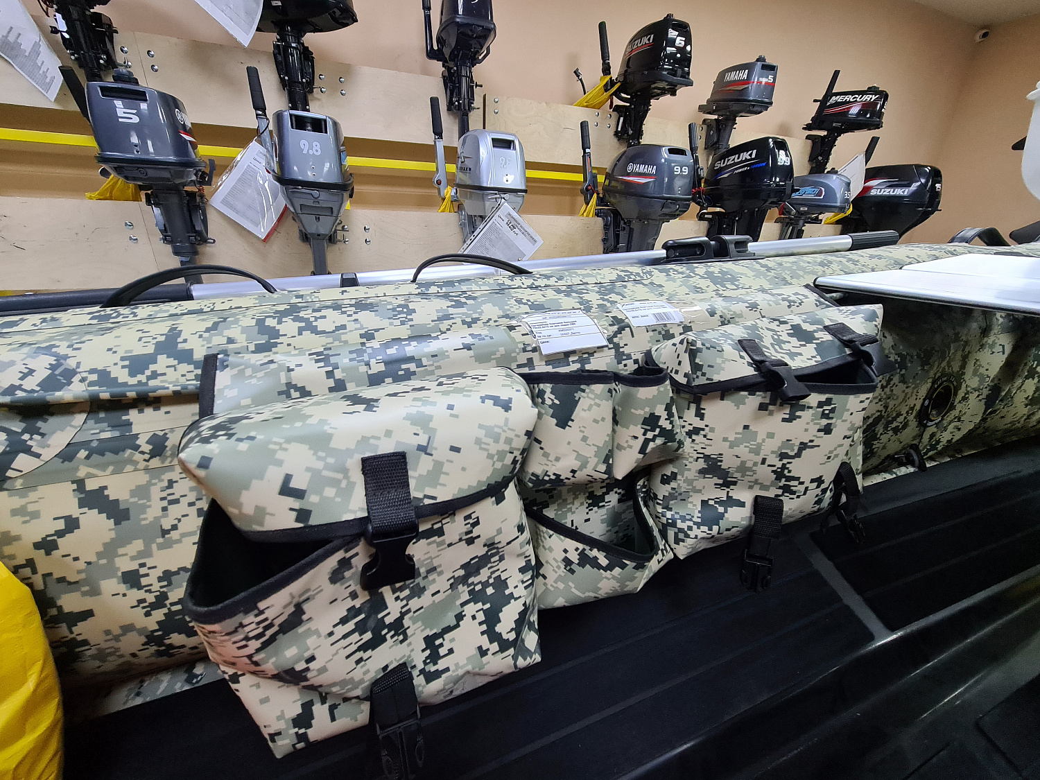 ОРГАНАЙЗЕР БОРТОВОЙ БОЛЬШОЙ ДЛЯ ЛОДОК ПВХ 70Х22,5Х12 СМ в Владивостоке