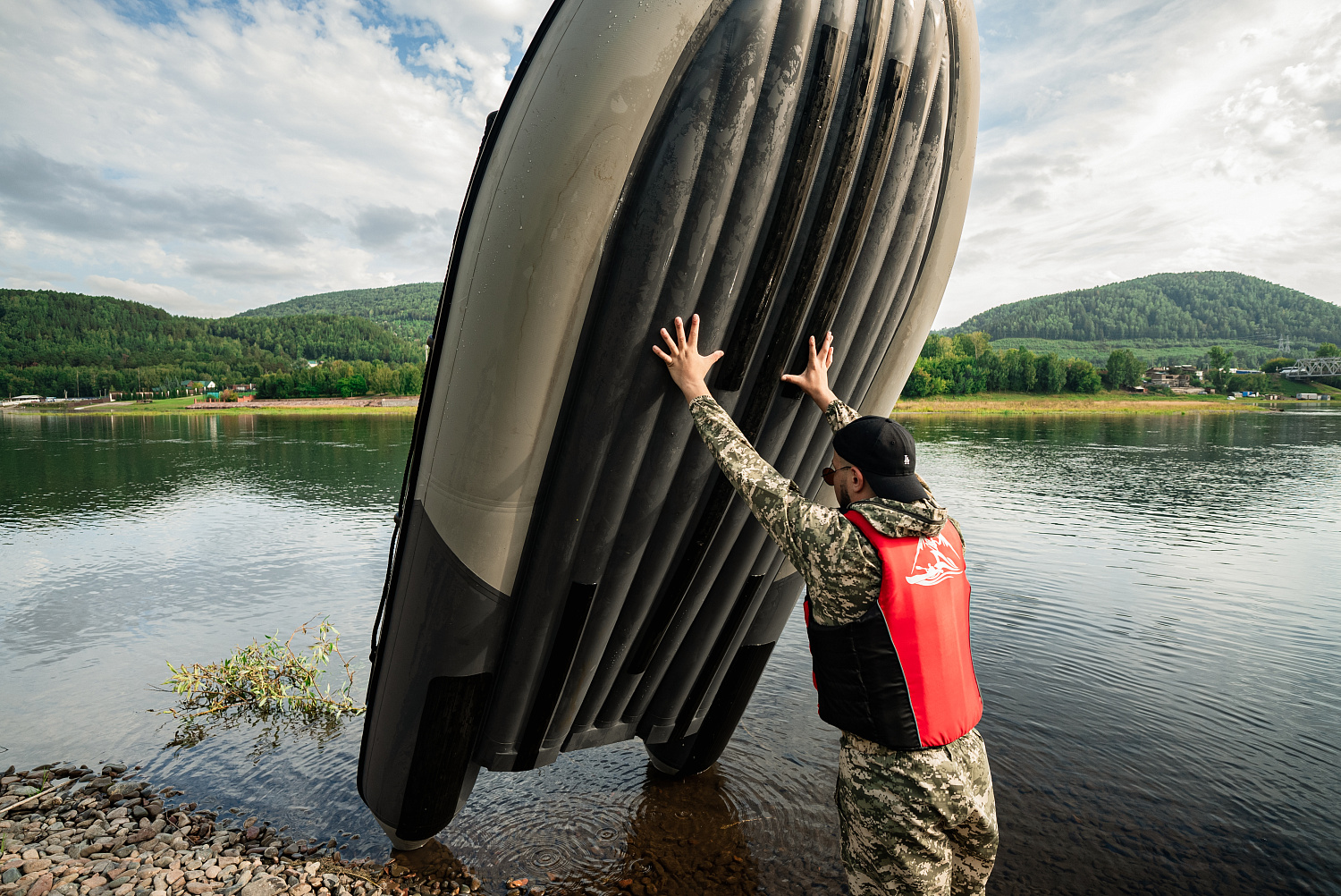 Лодка MISHIMO RIVER JET 390 под водомет в Владивостоке