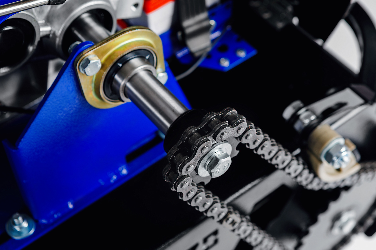 МОТОБУКСИРОВЩИК IKUDZO LONG 2.0 1700/500 EKR15 в Владивостоке