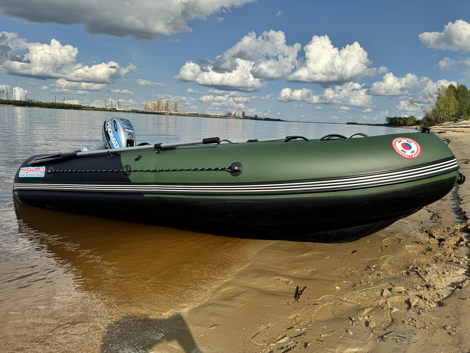 Лодка MISHIMO BIG FLOOR 380 в Владивостоке