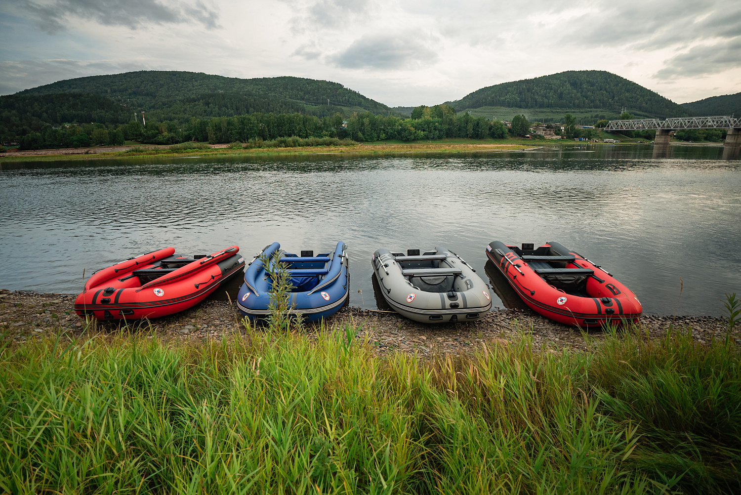 Лодка MISHIMO RIVER FJET PRO 470 под водомет в Владивостоке