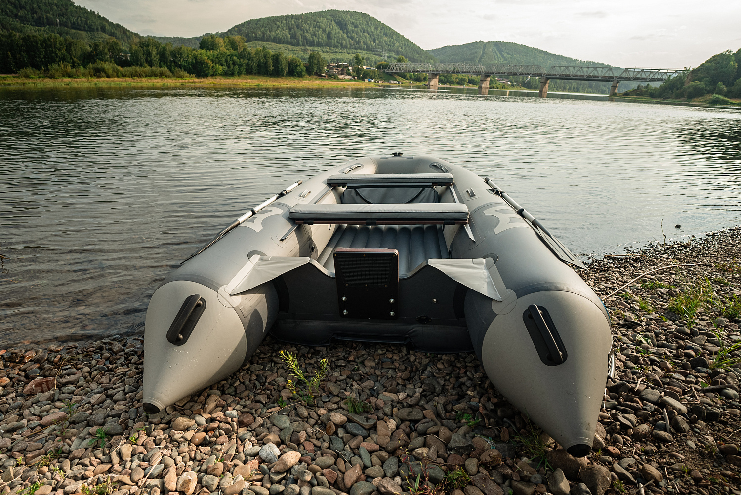 Лодка MISHIMO RIVER JET 390 под водомет в Владивостоке