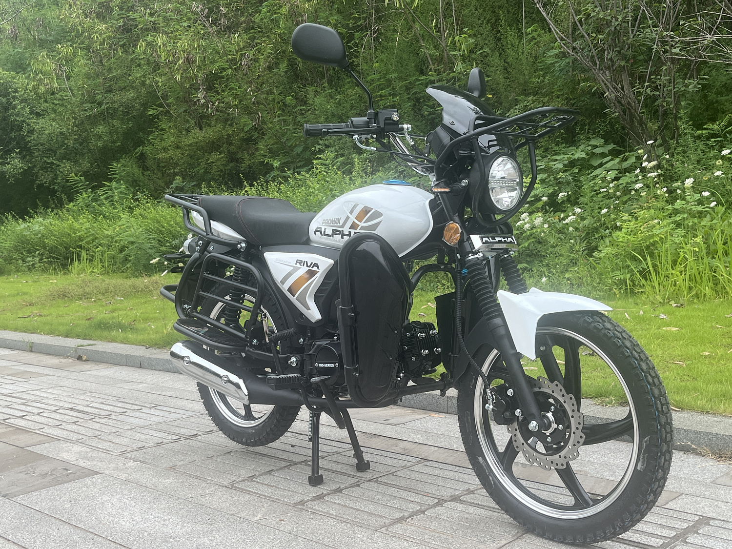 Мопед PROMAX ALPHA RIVA OFF-ROAD 130(49) в Владивостоке