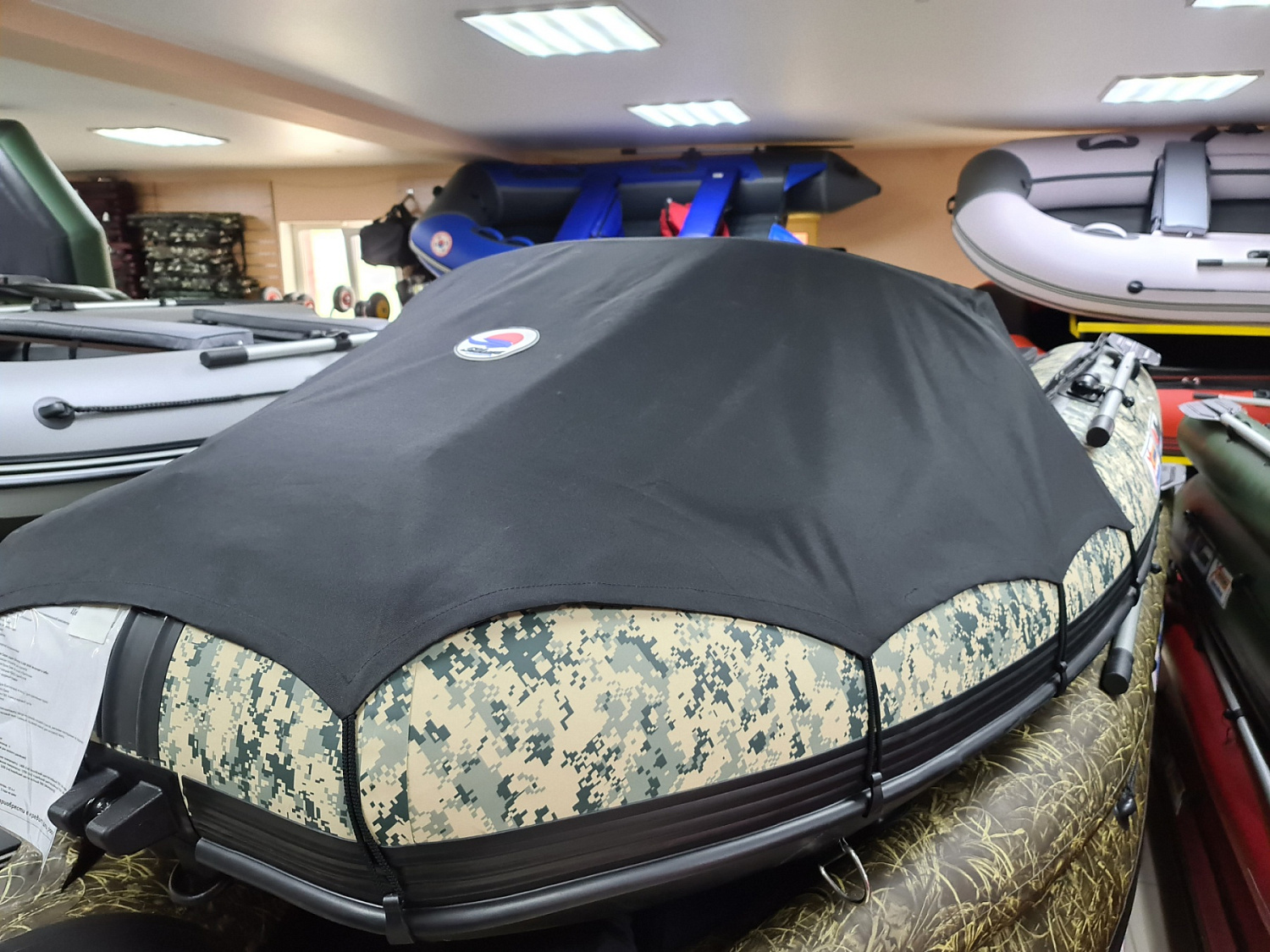 КОМПЛЕКТ НОСОВОГО ТЕНТА К ЛОДКЕ SMARINE AIR MAX 380 ЧЕРНЫЙ в Владивостоке