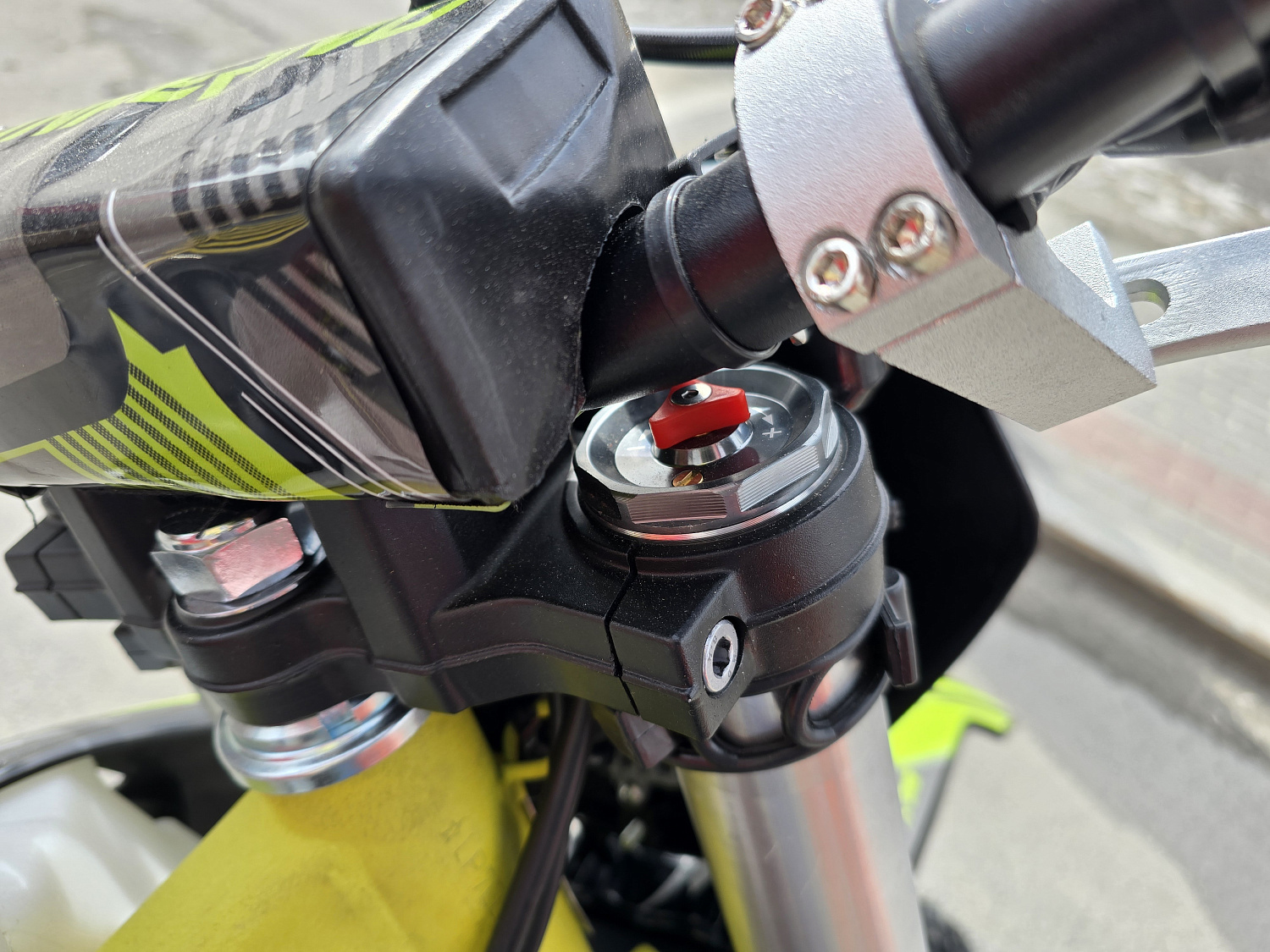 Кроссовый мотоцикл PROMAX INFERNO 380 (4 valves, 5 gears) в Владивостоке