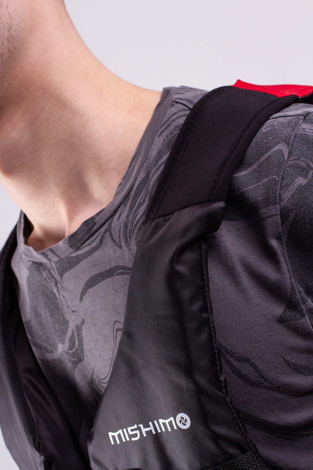 Жилет спасательный MISHIMO PRO Премиум качества Черно-красный в Владивостоке