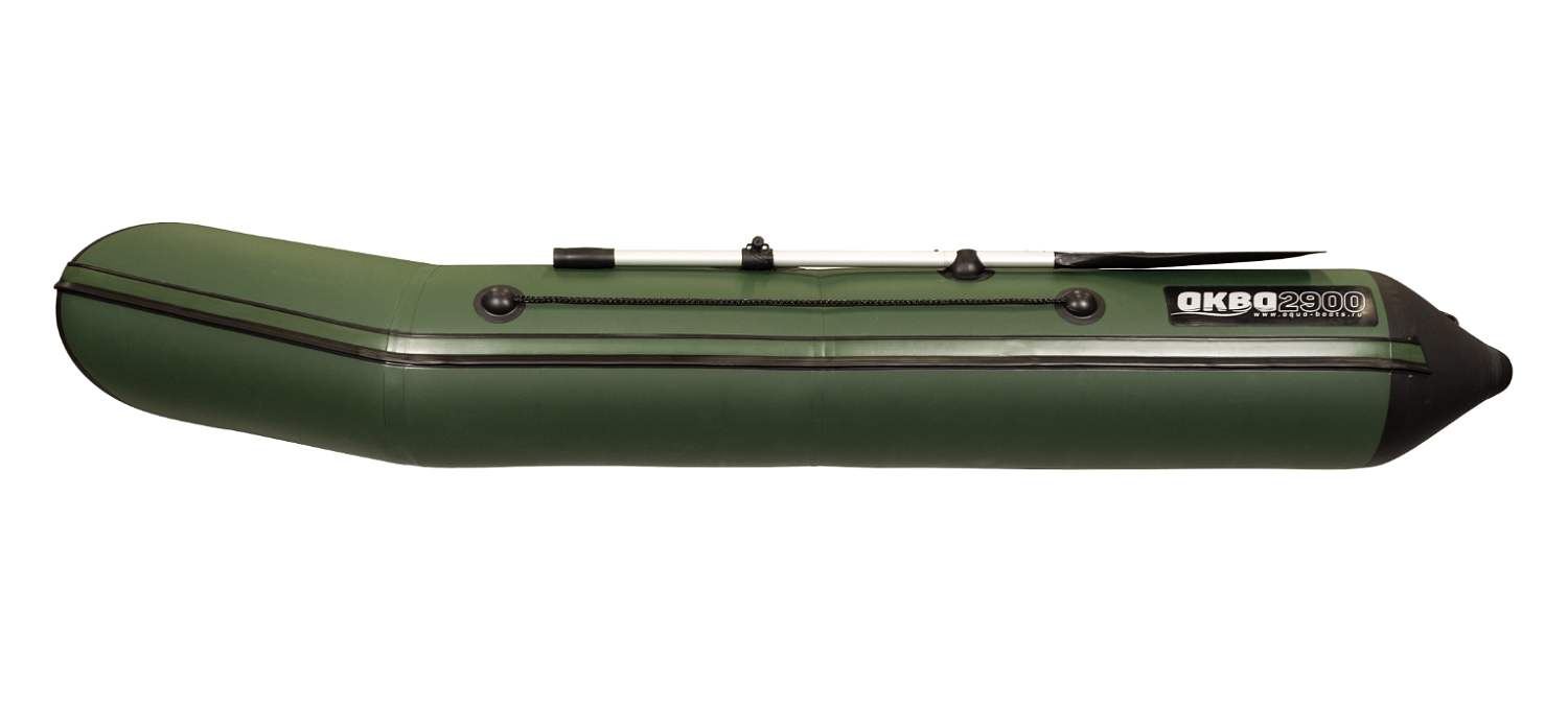 Лодка АКВА 2900 в Владивостоке